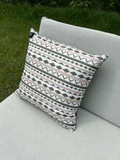 Merkloos Warmpi Verwarmd Outdoor Sierkussen - Green 7 Merkloos Warmpi Verwarmd Outdoor Sierkussen - Green -Tentenwinkel 3739776b7f97eeb9