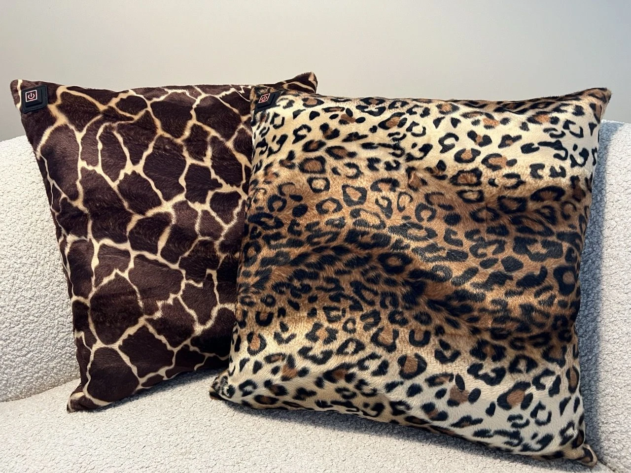 Merkloos Warmpi Verwarmd Sierkussen - Leopard 2 Merkloos Warmpi Verwarmd Sierkussen - Leopard - Afbeelding 2
