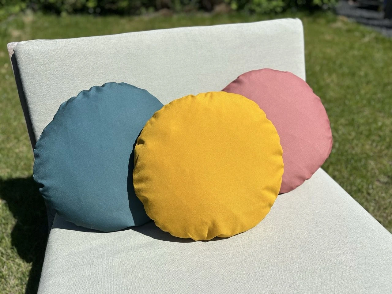 Merkloos Warmpi Draadloos Outdoor Rond Warmtekussen - Yellow 2 Merkloos Warmpi Draadloos Outdoor Rond Warmtekussen - Yellow - Afbeelding 2